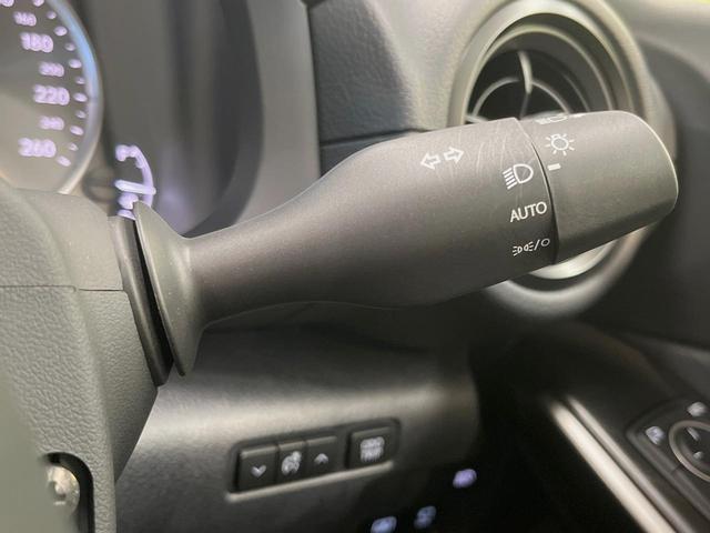 IS IS300h バージョンL 後期 ムーンルーフ 全周囲カメラ 純正19インチアルミ メーカー10.3インチメモリーナビ セミアニリン赤革シート BSM シートベンチレーション レーダークルーズコントロール 1オーナー(25枚目)