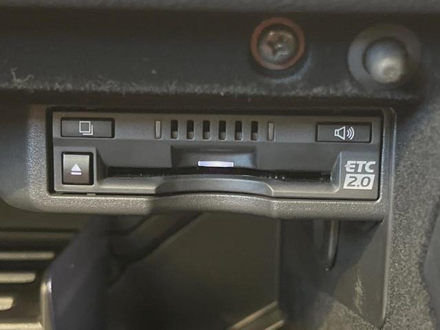 IS IS300h バージョンL 後期 ムーンルーフ 全周囲カメラ 純正19インチアルミ メーカー10.3インチメモリーナビ セミアニリン赤革シート BSM シートベンチレーション レーダークルーズコントロール 1オーナー(38枚目)