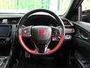 ステアリングも使用感が少なく、きれいな状態となっております♪