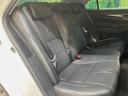 後部座席も気になるようなキズ・汚れやへたり等、大きなダメージはなく、良好な状態です。