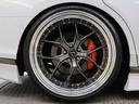 ＬＳ５００　Ｆスポーツ　後期　ＴＲＤエアロ　マークレビンソン　ムーンルーフ　オレンジキャリパー　エイムゲイン２２インチアルミ　赤革／ウルトラスエードコンビシート　エアサス　メーカー１２．３インチディスプレイオーディオ（29枚目）