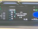 プリウス Ｓツーリングセレクション・ブラックエディション　後期　フルモデリスタエアロ　セーフティセンス　パノラミックビューモニタ　ＡＣ１００Ｖ　純正１７ＡＷ　シートヒーター　スマートキーＬＥＤヘッドコーナーセンサー　ディスプレイオーディオ（7枚目）