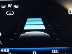 �ڥ졼�������롼������ȥ�����۹�®ƻϩ�Ǥ�Ĺ��Υ���Ԥ��ڤˡ�����ư��®�٤��ݤĥ��롼������ȥ����뤬�����ͷڸ������ƥ��Ϣ�Ȥ��������μ�ξ���Τ��Ƽִ֤��ݤĤ褦��®��Ĵ�ᤷ�Ƥ���ޤ����� 6