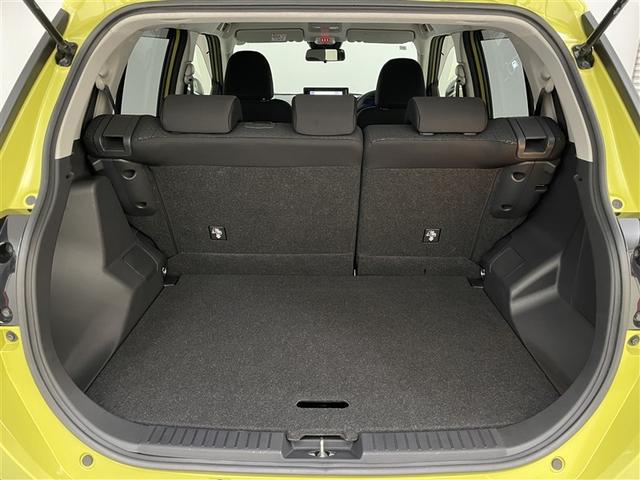 ライズ Ｚ　誤発進抑制機能　エアコン　スマートキー＆プッシュスタート　地デジＴＶ　ＶＳＡ　盗難防止装置　ミュージックプレイヤー接続可　アイドリングストップ機能　クルコン　バックモニター　ナビ＆ＴＶ　アルミホイール（17枚目）