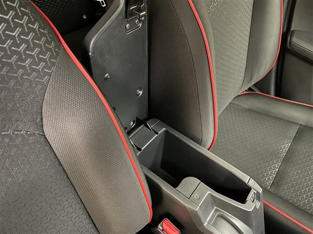 ライズ Ｚ　誤発進抑制機能　エアコン　スマートキー＆プッシュスタート　地デジＴＶ　ＶＳＡ　盗難防止装置　ミュージックプレイヤー接続可　アイドリングストップ機能　クルコン　バックモニター　ナビ＆ＴＶ　アルミホイール（31枚目）