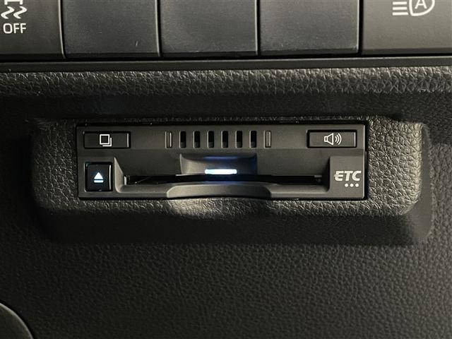 カローラスポーツ Ｇ　ＡＵＸ　キーフリー　ナビ　バックモニター　スマートキー　点検記録簿　クルコン　アルミ　ＤＶＤ　イモビライザー　ＡＢＳ　オートエアコン　サイドエアバック　メモリーナビ　ドライブレコーダー　横滑り防止機能（11枚目）