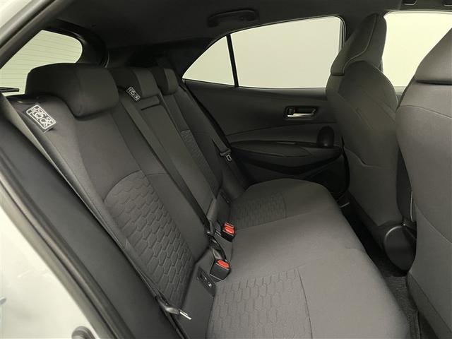 カローラスポーツ Ｇ　ＡＵＸ　キーフリー　ナビ　バックモニター　スマートキー　点検記録簿　クルコン　アルミ　ＤＶＤ　イモビライザー　ＡＢＳ　オートエアコン　サイドエアバック　メモリーナビ　ドライブレコーダー　横滑り防止機能（17枚目）