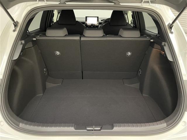 カローラスポーツ Ｇ　ＡＵＸ　キーフリー　ナビ　バックモニター　スマートキー　点検記録簿　クルコン　アルミ　ＤＶＤ　イモビライザー　ＡＢＳ　オートエアコン　サイドエアバック　メモリーナビ　ドライブレコーダー　横滑り防止機能（19枚目）