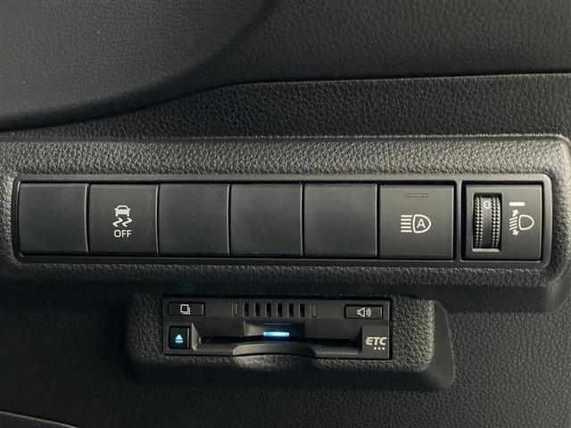 カローラスポーツ Ｇ　ＡＵＸ　キーフリー　ナビ　バックモニター　スマートキー　点検記録簿　クルコン　アルミ　ＤＶＤ　イモビライザー　ＡＢＳ　オートエアコン　サイドエアバック　メモリーナビ　ドライブレコーダー　横滑り防止機能（25枚目）