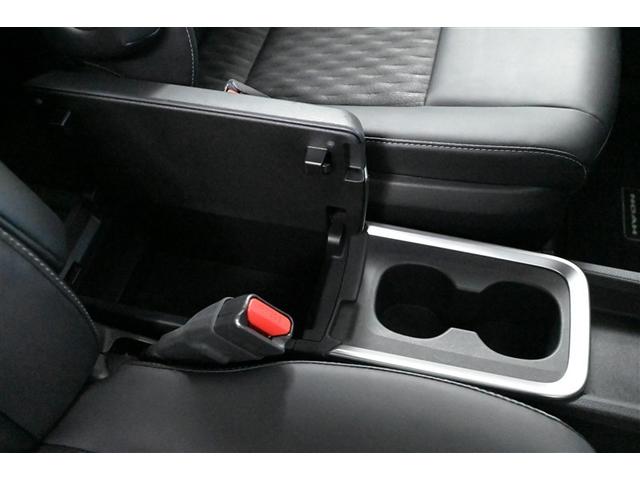 ノア ハイブリッドＳ－Ｚ　横滑り防止機能　エアバッグ　オートクルーズコントロール　地デジ　両側自動ドア　ダブルエアコン　スマートエントリー　ＬＥＤランプ　バックモニター　メモリナビ　３列シート　ＥＴＣ付き　ＡＢＳ　ＡＣ１００Ｖ（35枚目）