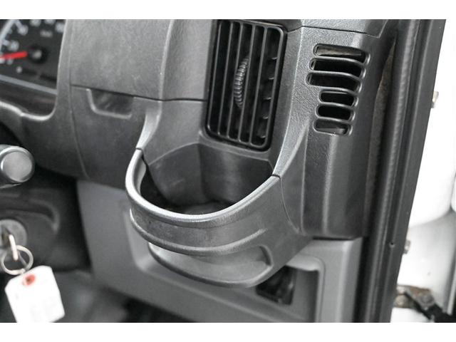 ミニキャブトラック Ｖタイプ　切替式４ＷＤ　パワステ付き　エアコン　運転席エアバッグ　記録簿（30枚目）