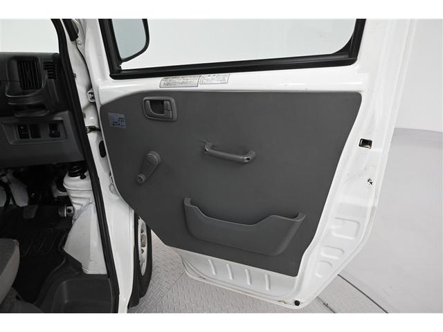 ミニキャブトラック Ｖタイプ　切替式４ＷＤ　パワステ付き　エアコン　運転席エアバッグ　記録簿（38枚目）