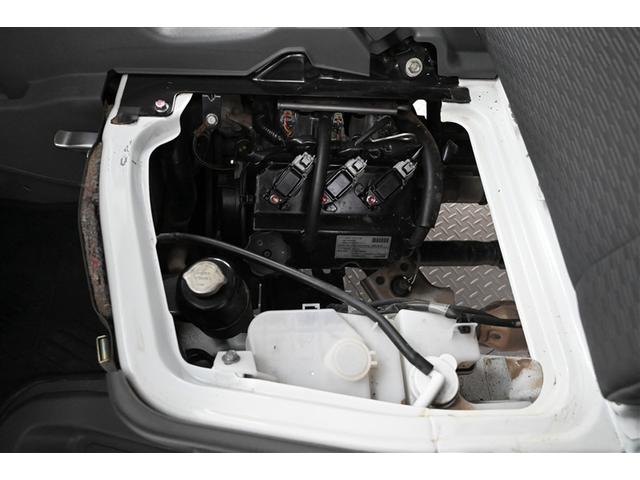 ミニキャブトラック Ｖタイプ　切替式４ＷＤ　パワステ付き　エアコン　運転席エアバッグ　記録簿（40枚目）