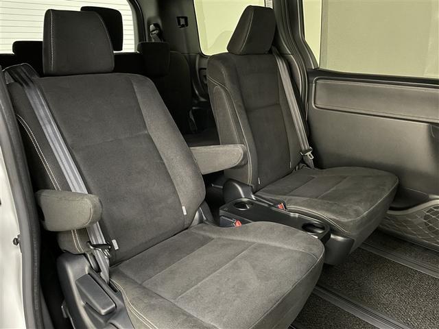 エスクァイア ハイブリッドXi オートクルーズ 盗難防止システム ダブルエアコン Bカメラ パワーウィンドウ LEDライト フルセグ地デジTV ETC車載器 ミュージックプレイヤー接続可 エアバッグ ナビ&TV エアロ メモリーナビ(15枚目)