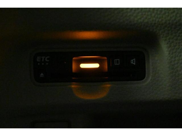 Ｎ－ＢＯＸ Ｇ・スロープＬホンダセンシング　クルコン　ＬＥＤライト　衝突軽減　記録簿　サイドエアバッグ　両側電動スライドドア　Ｂカメラ　アイドリングストップ　エアコン　ナビＴＶ　エアバッグ　スマートキープッシュスタート　ＤＶＤ　ＥＴＣ車載器（11枚目）