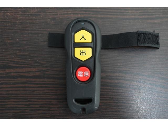 Ｎ－ＢＯＸ Ｇ・スロープＬホンダセンシング　クルコン　ＬＥＤライト　衝突軽減　記録簿　サイドエアバッグ　両側電動スライドドア　Ｂカメラ　アイドリングストップ　エアコン　ナビＴＶ　エアバッグ　スマートキープッシュスタート　ＤＶＤ　ＥＴＣ車載器（23枚目）