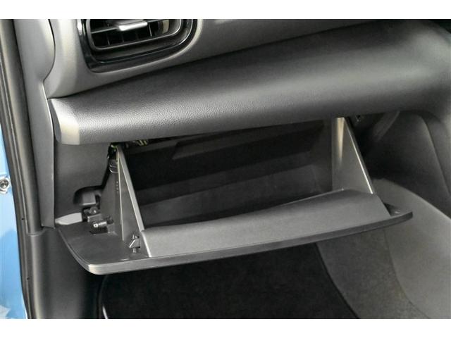 ヤリスクロス ハイブリッドＺ　ドライブレコーダ　インテリジェントキー　アルミホイル　ＬＥＤライト　リアカメラ　ナビ　クルーズコントロール　整備記録簿　横滑り防止システム　メモリーナビゲーション　電動シ－ト　パワステ　オートエアコン（32枚目）