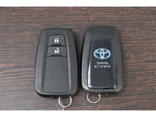 Ｃ－ＨＲ Ｇ　イモビライザー　スマートキ－　点検記録簿　リヤカメラ　横滑り防止　ドライブレコーダー　ナビ＆ＴＶ　ＬＥＤヘッドライト　オートエアコン　パワーウインドウ　クルコン　地デジ　エアバッグ　アルミホイール（37枚目）