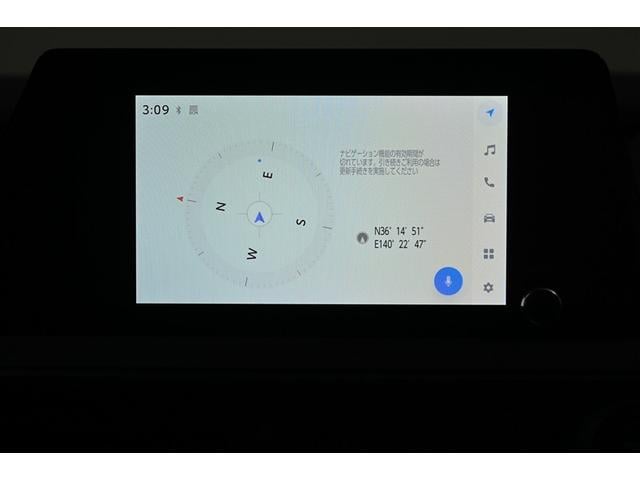 プリウス Ｇ　ＥＴＣ車載器　衝突軽減システム　定期点検記録簿　ＬＥＤランプ　サイドエアバッグ　パワーステアリング　地デジＴＶ　ナビＴＶ　スマートキ　キーフリー　ドライブレコーダー　エアコン　ＡＢＳ　イモビ　横滑防止（12枚目）