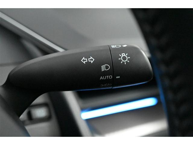 プリウス Ｇ　ＥＴＣ車載器　衝突軽減システム　定期点検記録簿　ＬＥＤランプ　サイドエアバッグ　パワーステアリング　地デジＴＶ　ナビＴＶ　スマートキ　キーフリー　ドライブレコーダー　エアコン　ＡＢＳ　イモビ　横滑防止（22枚目）