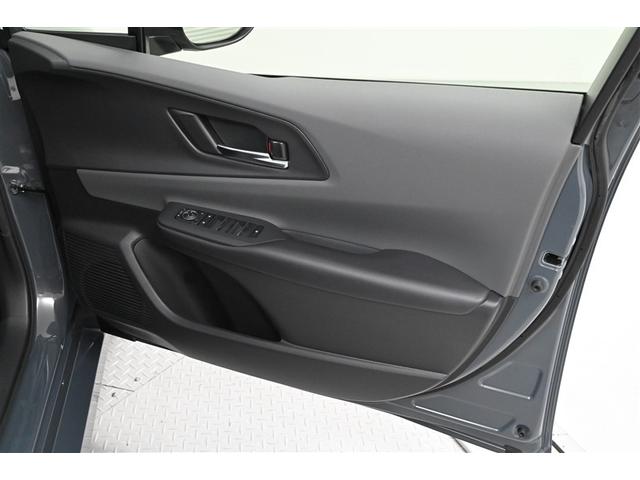 プリウス Ｇ　ＥＴＣ車載器　衝突軽減システム　定期点検記録簿　ＬＥＤランプ　サイドエアバッグ　パワーステアリング　地デジＴＶ　ナビＴＶ　スマートキ　キーフリー　ドライブレコーダー　エアコン　ＡＢＳ　イモビ　横滑防止（37枚目）