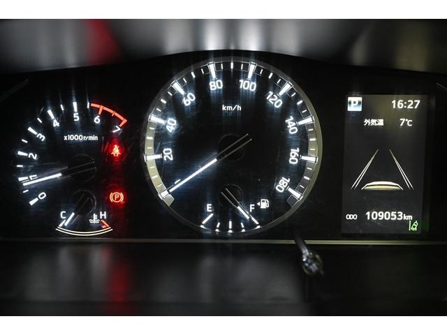 �u�I�v�e�B�g�������[�^�[�v�@�{�@�u�}���`�C���t�H���[�V�����f�B�X�v���C�v�𑕔����Ă��܂��B