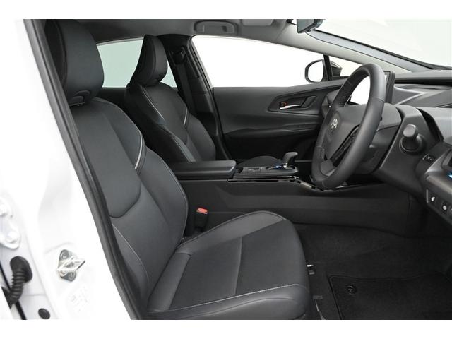 プリウス Ｚ　Ｒカメラ　フルセグ地デジＴＶ　フルオートエアコン　サイドエアバッグ　ドラレコ付き　メモリーナビゲーション　ＥＳＣ　ナビＴＶ　パワーステアリング　アルミ　Ｐシート　インテリキー　ＡＣ１００　整備記録簿（12枚目）