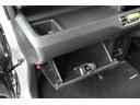 ■助手席オープントレー、■インパネドリンクホルダー、■グローブボックス　　装備