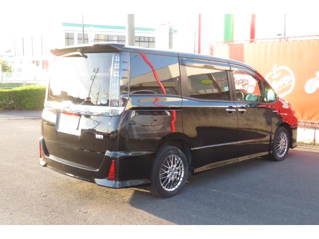 ヴォクシー ハイブリッドZS 煌II /純正ナビ/フルセグ/フリップダウンモニター/バックカメラ/セーフティーセンス/両側パワースライドドア/ユーザー買取/1オーナー/(6枚目)