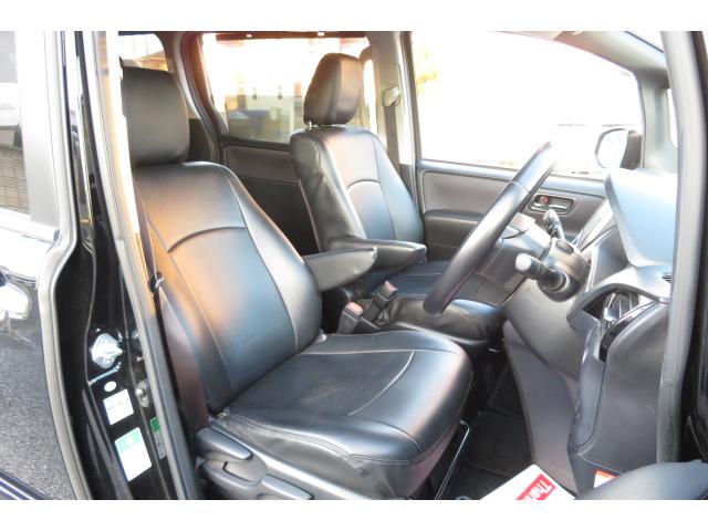 ヴォクシー ハイブリッドZS 煌II /純正ナビ/フルセグ/フリップダウンモニター/バックカメラ/セーフティーセンス/両側パワースライドドア/ユーザー買取/1オーナー/(26枚目)