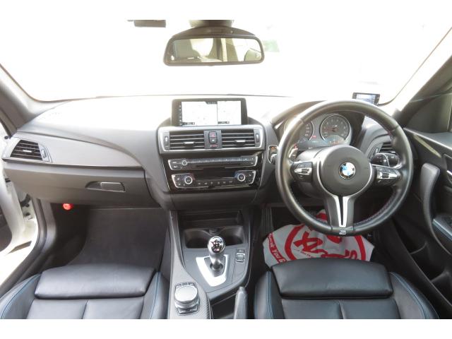 M2 ベースグレード /純正ナビ/バックカメラ/ブラックレザーシート/シートヒーター/パドルシフト/インテリじぇんとセーフティー/クルーズコントロール/コンフォートアクセス/LEDライト/(16枚目)