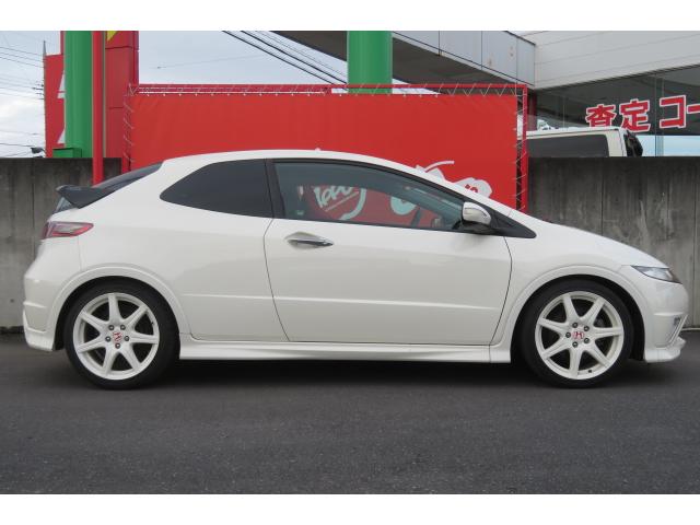 シビック タイプＲ　ユーロ　／ＢＲＩＤＥシート／純正１８インチアルミ／社外クラッチ／（5枚目）