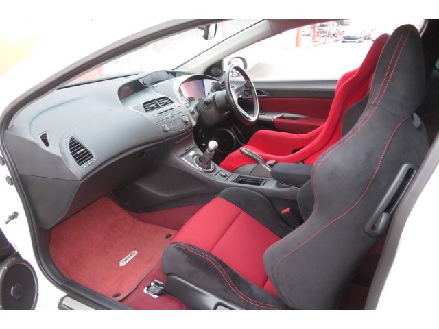 シビック タイプＲ　ユーロ　／ＢＲＩＤＥシート／純正１８インチアルミ／社外クラッチ／（29枚目）