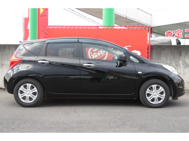 ノート メダリスト　全方位ビューカメラ／ＥＴＣ／スマートキー／キーレス／ワンセグ／パワステ／パワーウィンドウ／ＡＢＳ／禁煙車／衝突軽減ボディ／オートエアコン／プッシュスタート／ユーザー買取車（2枚目）