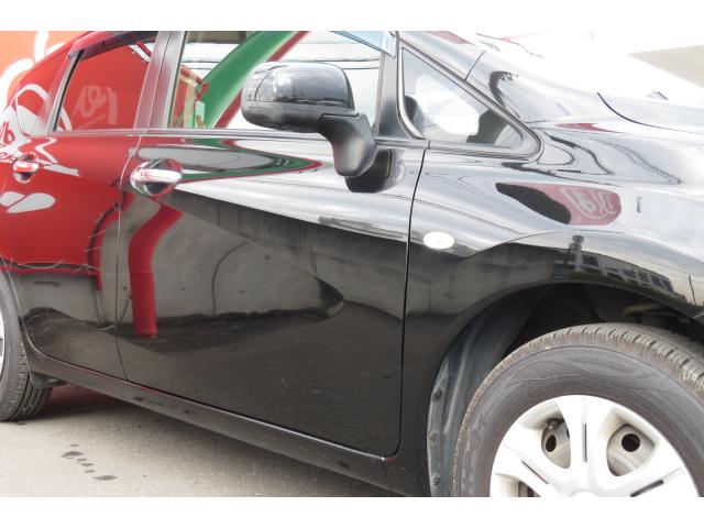 ノート メダリスト　全方位ビューカメラ／ＥＴＣ／スマートキー／キーレス／ワンセグ／パワステ／パワーウィンドウ／ＡＢＳ／禁煙車／衝突軽減ボディ／オートエアコン／プッシュスタート／ユーザー買取車（11枚目）