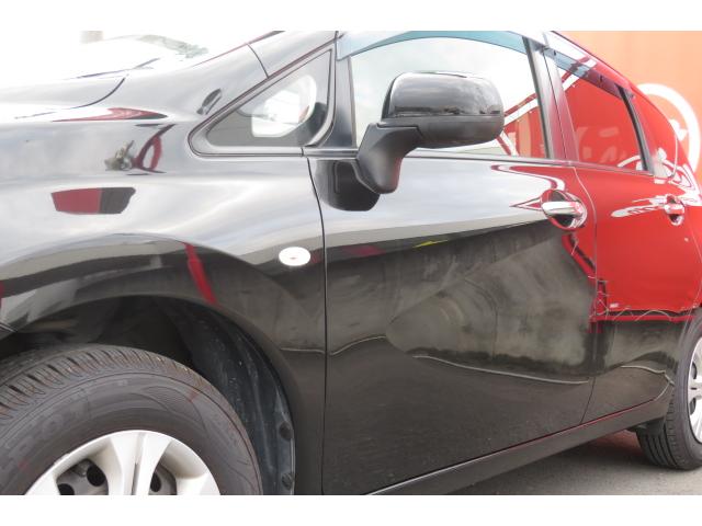 ノート メダリスト　全方位ビューカメラ／ＥＴＣ／スマートキー／キーレス／ワンセグ／パワステ／パワーウィンドウ／ＡＢＳ／禁煙車／衝突軽減ボディ／オートエアコン／プッシュスタート／ユーザー買取車（12枚目）