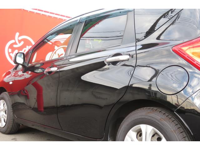 ノート メダリスト　全方位ビューカメラ／ＥＴＣ／スマートキー／キーレス／ワンセグ／パワステ／パワーウィンドウ／ＡＢＳ／禁煙車／衝突軽減ボディ／オートエアコン／プッシュスタート／ユーザー買取車（13枚目）