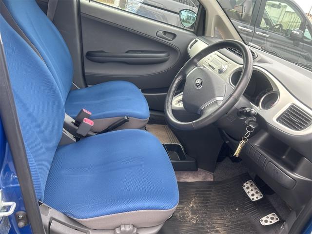 Ｒ２ タイプＳ　Ｓ　４ＷＤ　キーレスエントリー　電動格納ミラー　ＣＶＴ　ＡＢＳ　ＣＤ　ＭＤ　アルミホイール　衝突安全ボディ　エアコン　パワーステアリング　パワーウィンドウ（8枚目）