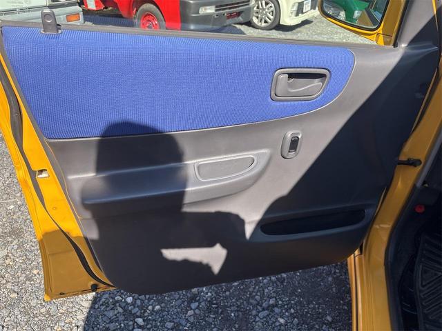 プレオ ＲＳ　４ＷＤ　キーレスエントリー　ＭＴ　ＣＤ　ＵＳＢ　アルミホイール　衝突安全ボディ　エアコン　パワーステアリング　パワーウィンドウ（22枚目）