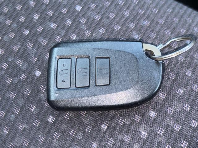 スペイド F ETC バックカメラ ナビ TV 電動スライドドア スマートキー 電動格納ミラー CVT アルミホイール 衝突安全ボディ ABS エアコン パワーステアリング パワーウィンドウ(10枚目)