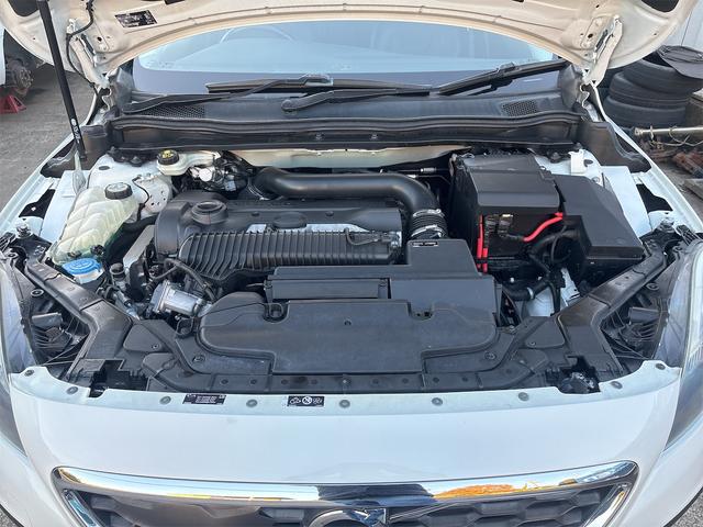 V40 クロスカントリー T5 AWD 4WD ドライブレコーダー ETC ナビ TV クリアランスソナー オートクルーズコントロール アルミホイール オートライト HID パワーシート 電動格納ミラー シートヒーター AT(21枚目)