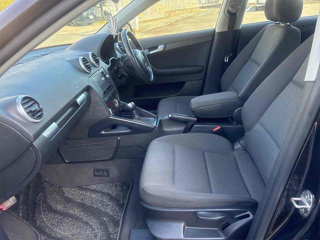 Ａ３ スポーツバック１．４ＴＦＳＩ　ドライブレコーダー　ＥＴＣ　バックカメラ　ナビ　ＴＶ　クリアランスソナー　オートクルーズコントロール　アルミホイール　ＨＩＤ　キーレスエントリー　アイドリングストップ　電動格納ミラー　ＡＴ（13枚目）