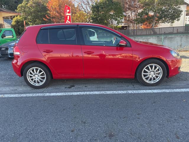 ゴルフ TSIトレンドラインブルーモーションテクノロジー ドライブレコーダー ETC バックカメラ ナビ TV アルミホイール アイドリングストップ 電動格納ミラー AT 盗難防止システム ABS ESC エアコン パワーステアリング パワーウィンドウ(14枚目)