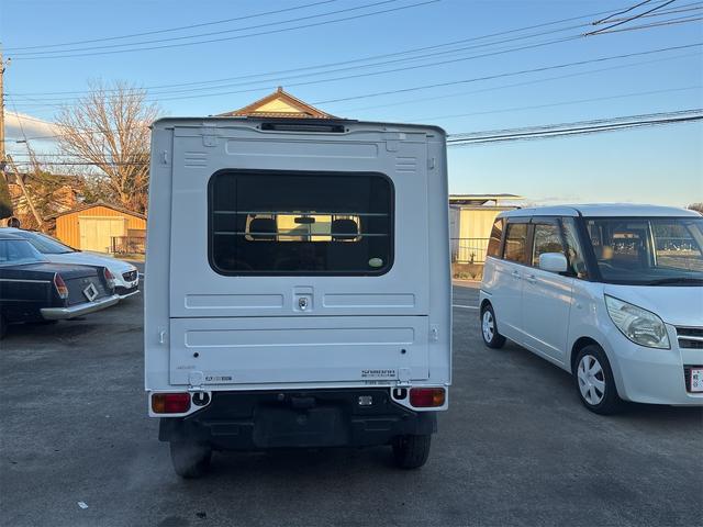 サンバートラック パネルバン　元赤帽　ＭＴ５足　４ＷＤ　塗装リフレッシュ　ＰＳ　エアコン　キーレス　ＥＴＣ（8枚目）