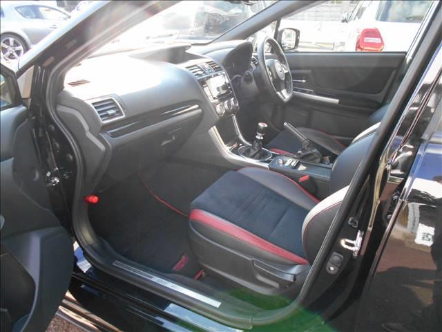 STI タイプS(10枚目)