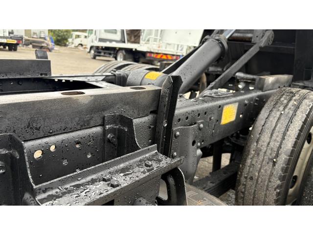エルフトラック ダンプ　３トンダンプ　低床　積載量３０００ｋｇ　Ｈ１５（２００３）　ＤＰＤなし　ＭＴ５　排ガス適合車　ＮＯ・８（12枚目）