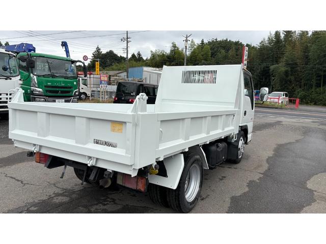 エルフトラック ダンプ　３トンダンプ　低床　積載量３０００ｋｇ　Ｈ１５（２００３）　ＤＰＤなし　ＭＴ５　排ガス適合車　ＮＯ・８（13枚目）