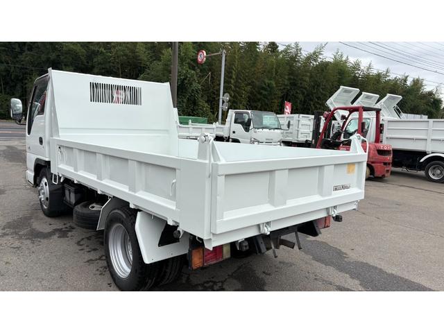エルフトラック ダンプ　３トンダンプ　低床　積載量３０００ｋｇ　Ｈ１５（２００３）　ＤＰＤなし　ＭＴ５　排ガス適合車　ＮＯ・８（15枚目）