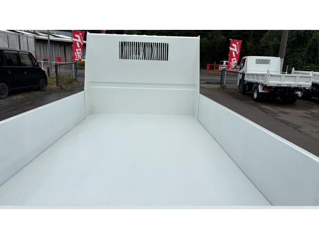 エルフトラック ダンプ　３トンダンプ　低床　積載量３０００ｋｇ　Ｈ１５（２００３）　ＤＰＤなし　ＭＴ５　排ガス適合車　ＮＯ・８（16枚目）