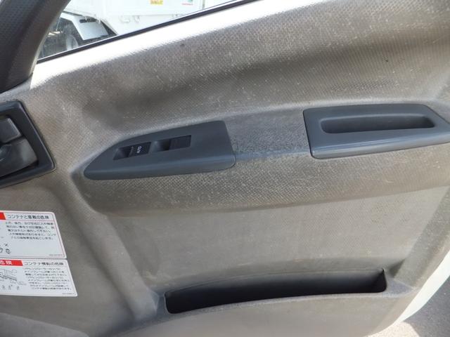 フォワード 　コンテナ専用車　脱着装置付　スライドワイヤー式　最大積載量３６５０ｋｇ　新明和　ＭＴ６　ＥＴＣ付　排ガス適合車　ＮＯ・３８（21枚目）